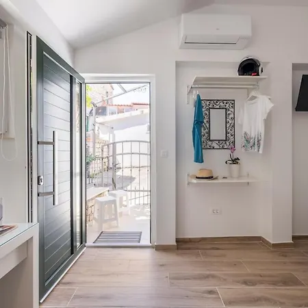 Downtown Modern Guest house Split