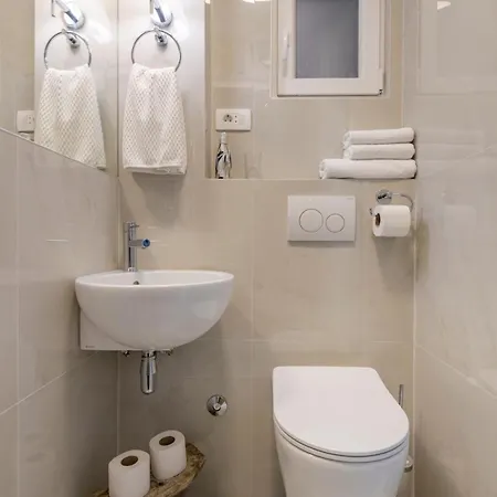 Downtown Modern בית הארחה ספליט