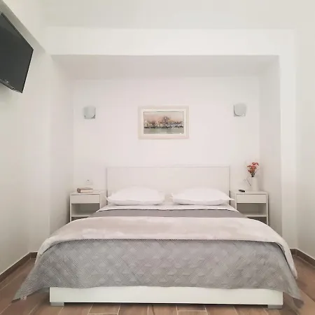 Maison d'hôtes Downtown Modern Split