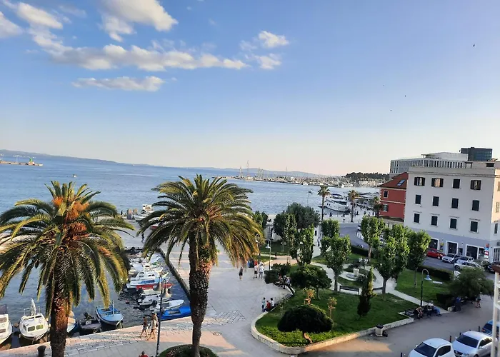 Downtown Modern Maison d'hôtes *