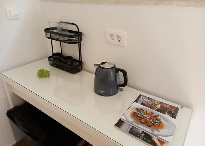 Maison d'hôtes Downtown Modern Split