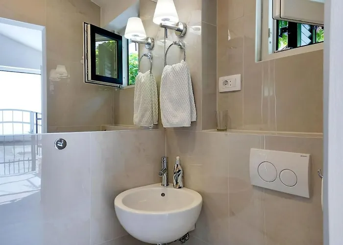 Maison d'hôtes Downtown Modern *